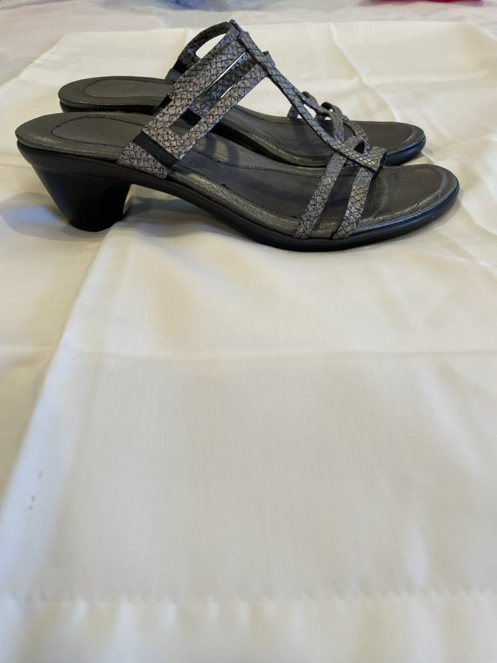 Ladies  NAOT Sandals